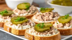 Szybka pasta na kanapki w 5 minut: przepis, który ratuje każdy poranek